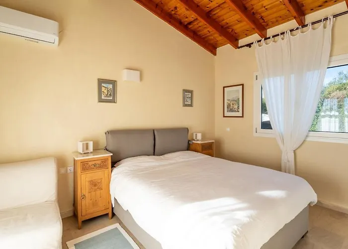 A2 Countryside Corfu Villa Kouramaditika